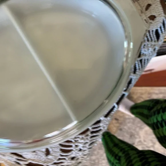 Pyrex 1.5 Qt Divided Casserole Dish Early American Brown Gold with Lid Vintage - Picture 5 of 9